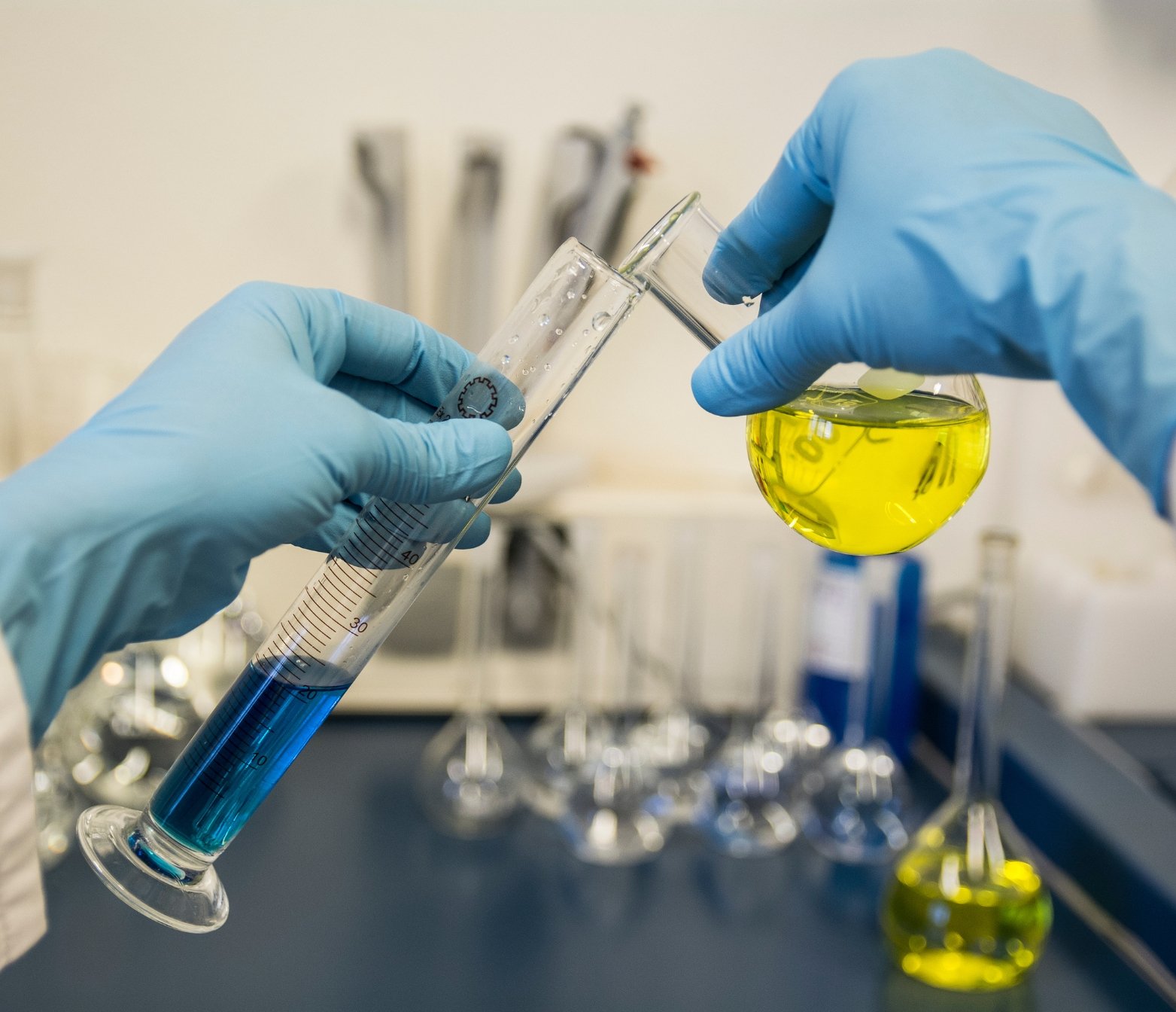 Bulk industrial chemical supply and distribution